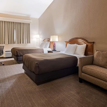 Best Western University Inn Ithaca Exterior photo