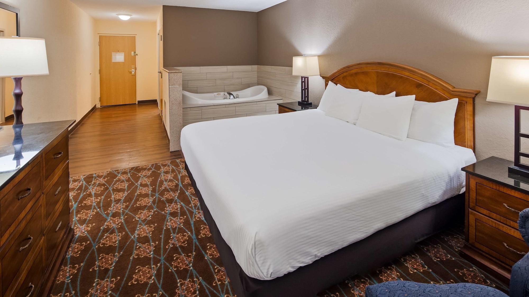 Best Western University Inn Ithaca Exterior photo