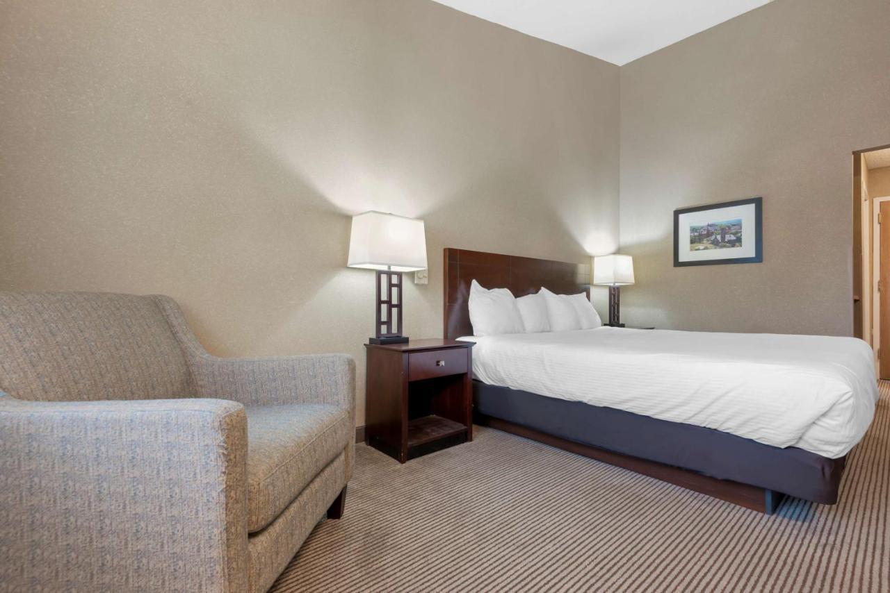 Best Western University Inn Ithaca Exterior photo