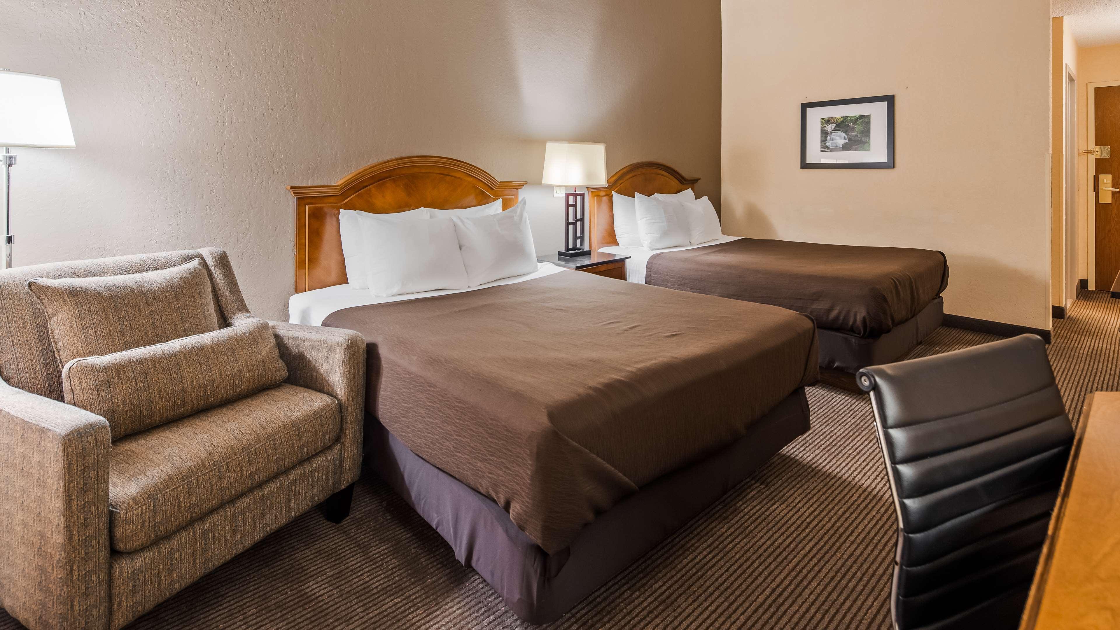Best Western University Inn Ithaca Exterior photo