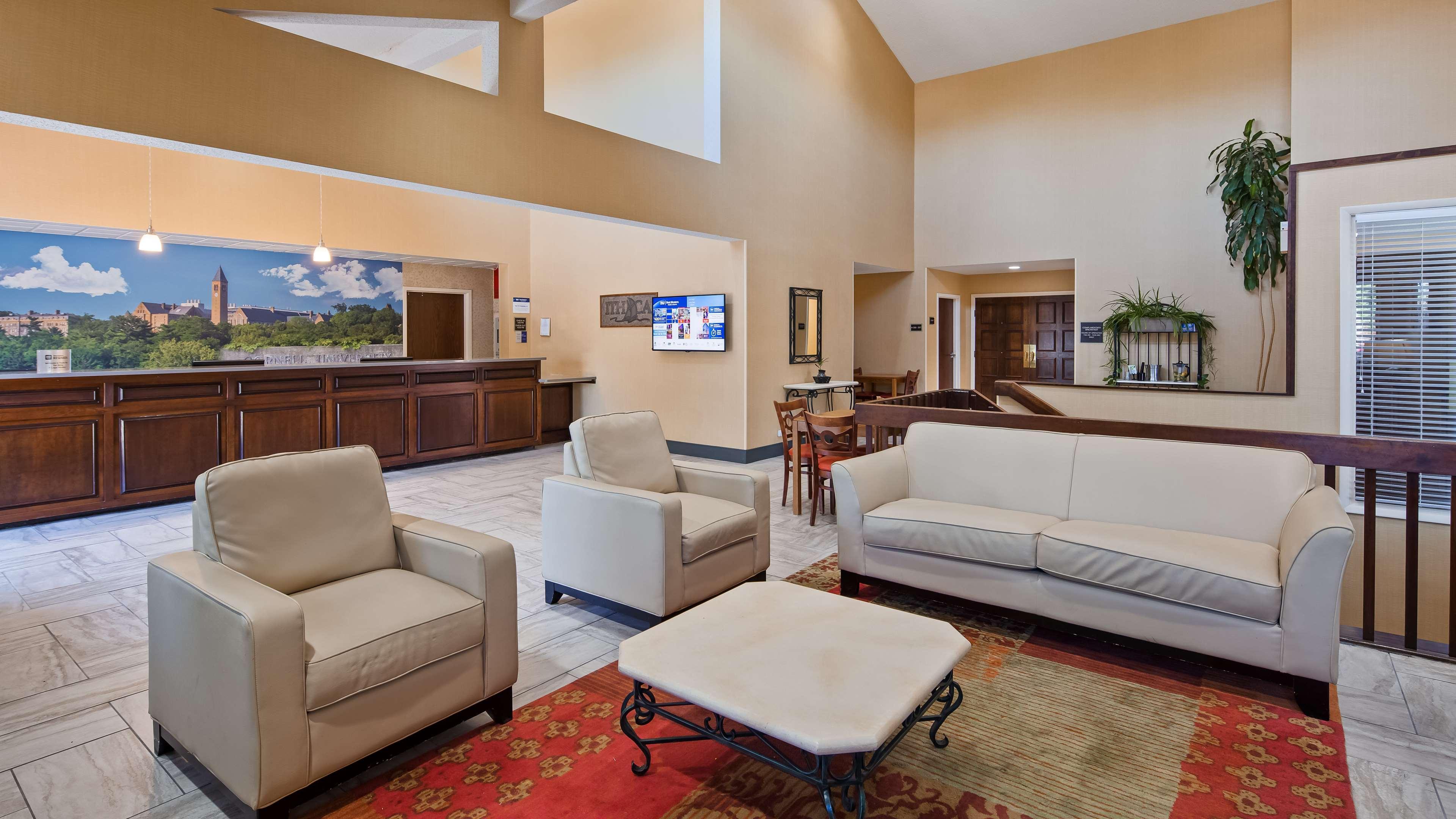 Best Western University Inn Ithaca Exterior photo