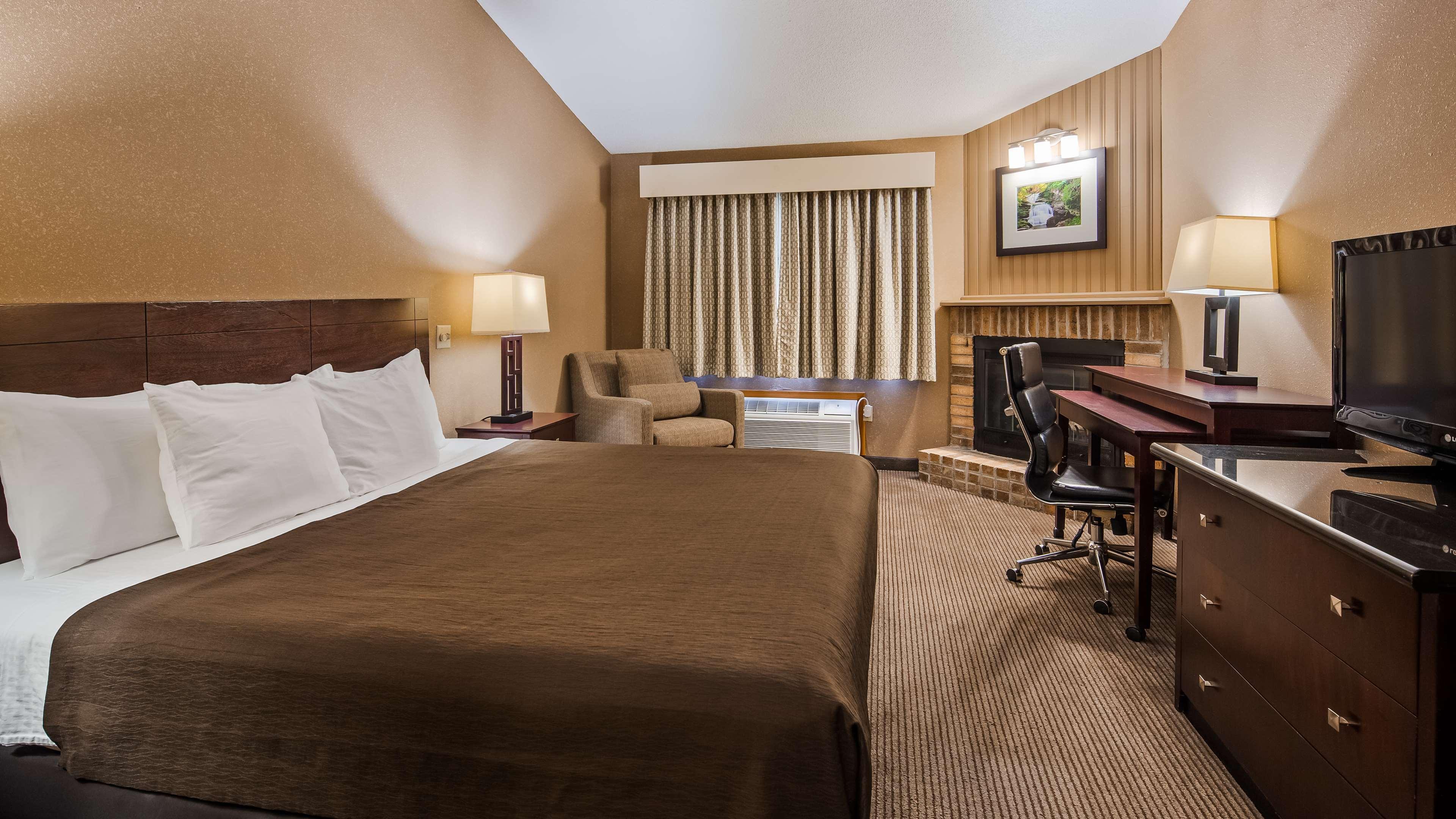 Best Western University Inn Ithaca Exterior photo