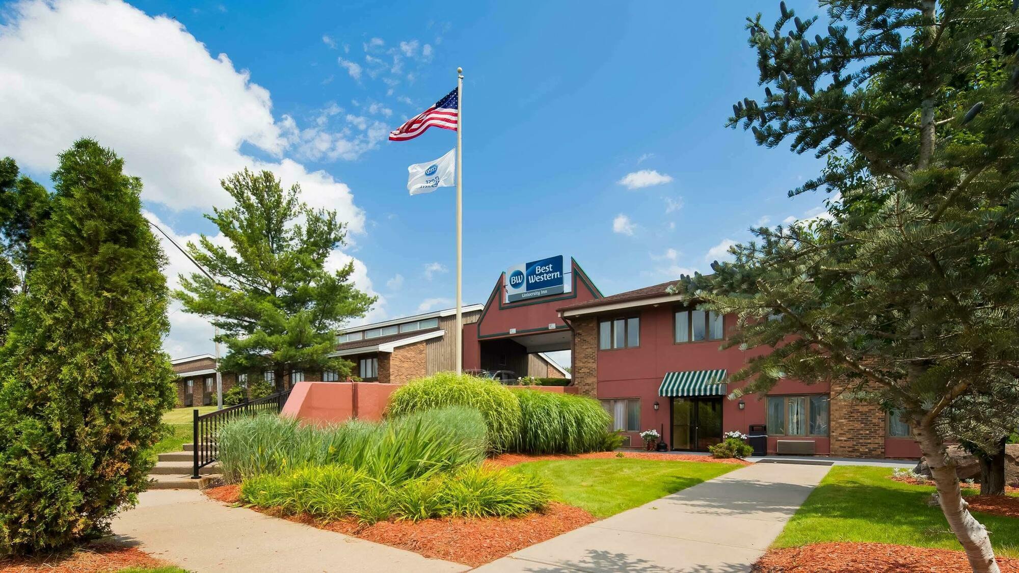 Best Western University Inn Ithaca Exterior photo